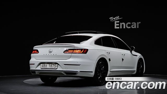 Volkswagen Arteon 2.0 TDI Prestige — пробег 102 215 км — фото 2 из 5