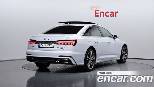 Audi A6 45 TFSI Quattro Premium — пробег 115 798 км — фото 2 из 5