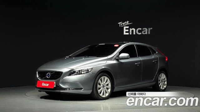 Volvo V40 из Кореи Encar