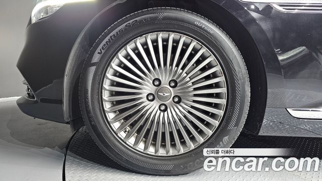 Genesis G90 из Кореи Encar