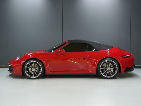 Porsche 911 Carrera 4 Cabriolet — пробег 9 585 км — фото 5 из 5
