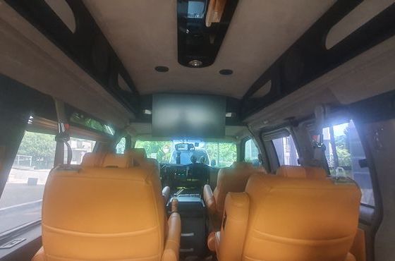 Chevrolet Chevy Van 9-Seater — пробег 184 000 км — фото 4 из 5