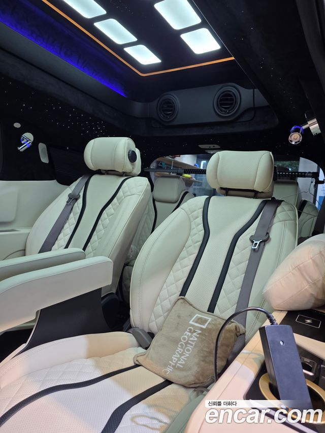 Kia Carnival Gasoline 9-seater Limousine(Special vehicle) — пробег 61 000 км — фото 5 из 5
