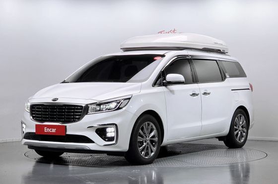 Kia Carnival 9-Seater Prstige — пробег 98 214 км — фото 1 из 5
