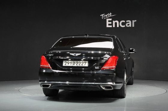 Genesis EQ900 3.3 T-GDI AWD Premiun Luxury — пробег 112 863 км — фото 4 из 5