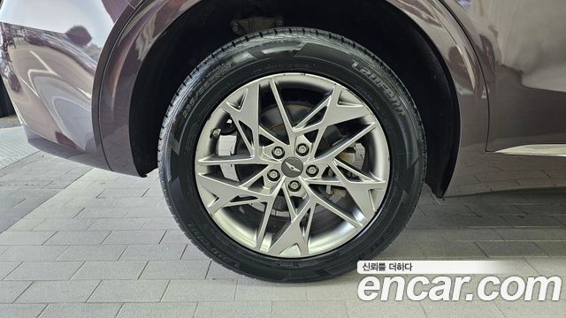 Genesis GV70 из Кореи Encar