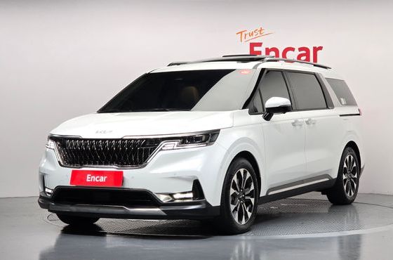 Kia Carnival Gasoline 7-Seater Signature — пробег 21 964 км — фото 1 из 5