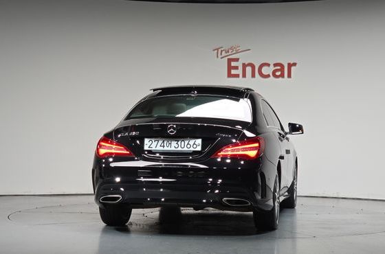 Mercedes-Benz CLA-Class CLA250 4MATIC AMG Line — пробег 80 584 км — фото 4 из 5