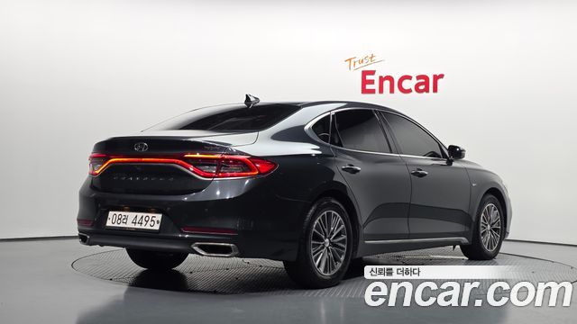 Hyundai Grandeur Premium — пробег 240 191 км — фото 2 из 5