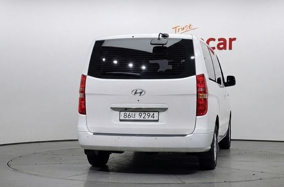 Hyundai Starex 3-Seater VAN Smart — пробег 100 491 км — фото 4 из 5