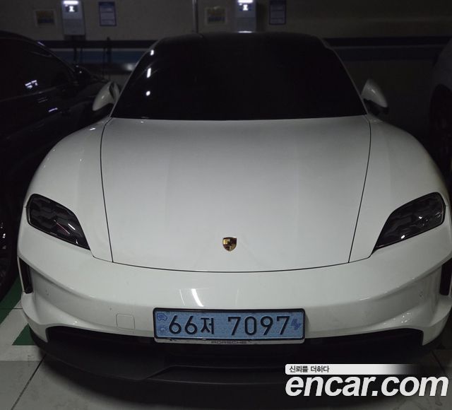 Porsche Taycan из Кореи Encar