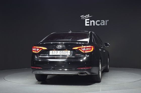 Hyundai Sonata 1.7 Diesel Smart — пробег 206 278 км — фото 4 из 5