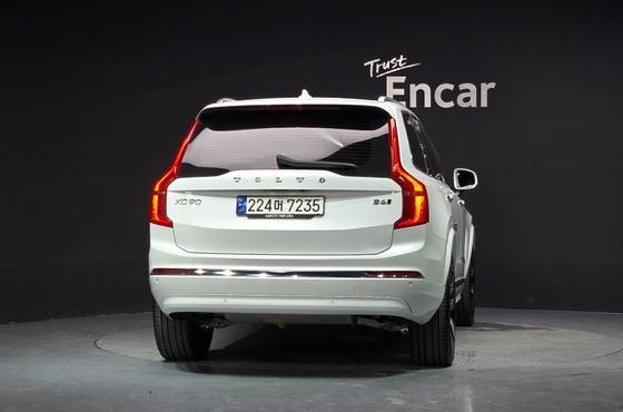 Volvo XC90 T8 Ultimate Bright Hybrid — пробег 115 104 км — фото 4 из 5