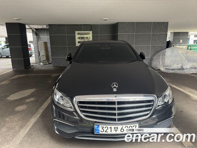 Mercedes-Benz E-Class из Кореи Encar
