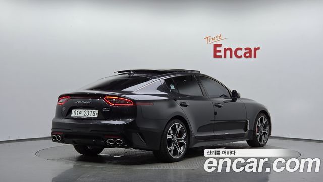 Kia Stinger 3.3 Turbo AWD GT — пробег 40 597 км — фото 2 из 5