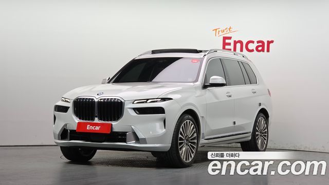BMW X7 xDrive 40d Design Pure Excellence 6-Seater — пробег 63 277 км — фото 1 из 5
