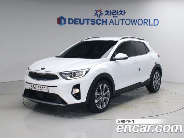 Kia Stonic 1.4 Prestige — пробег 28 111 км — фото 1 из 5