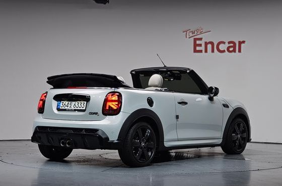 Mini Cooper Convertible Classic Third Generation — пробег 10 398 км — фото 2 из 5