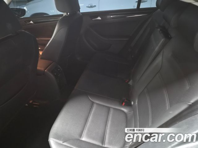 Volkswagen Jetta 2.0 TDI BlueMotion Premium 6th — пробег 145 000 км — фото 1 из 5