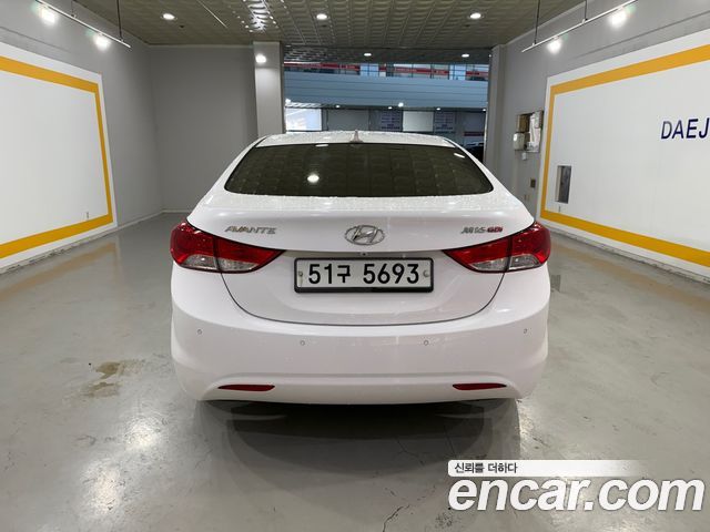 Hyundai AVANTE M16 GDI Premier — пробег 123 572 км — фото 4 из 5