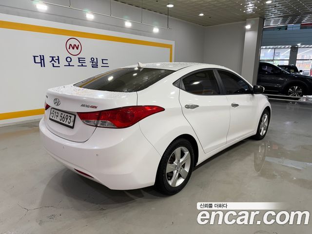 Hyundai AVANTE M16 GDI Premier — пробег 123 572 км — фото 5 из 5