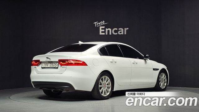 Jaguar XE из Кореи Encar
