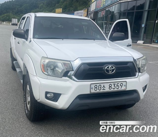 Toyota Tacoma 4.0 — пробег 240 000 км — фото 3 из 5