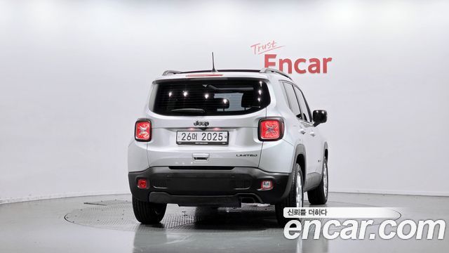 Jeep Renegade 2.4 Limited — пробег 104 323 км — фото 4 из 5