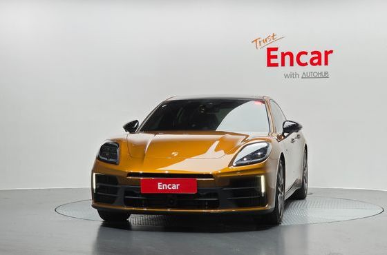 Porsche Panamera 2.9 AWD E-Hybrid — пробег 4 378 км — фото 3 из 5