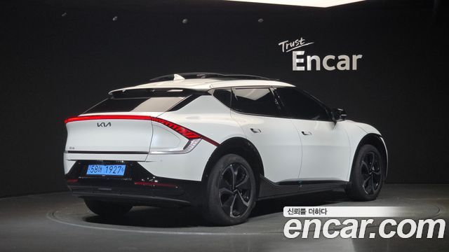 Kia EV6 Long Range Earth — пробег 99 662 км — фото 2 из 5