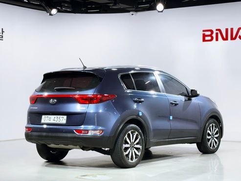 Kia Sportage Diesel 1.7 2wd Noblesse — пробег 209 766 км — фото 2 из 5
