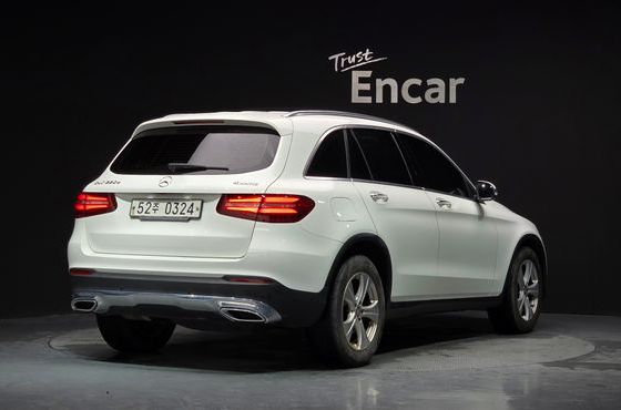 Mercedes-Benz GLC-Class GLC220 d 4MATIC — пробег 108 182 км — фото 2 из 5