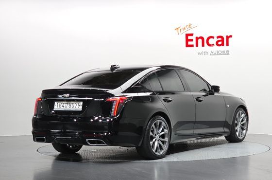 Cadillac CT5 2.0 Sport — пробег 73 274 км — фото 2 из 5
