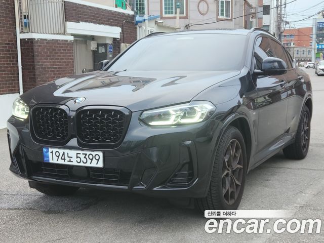 BMW X4 xDrive20i M Sport — пробег 15 000 км — фото 1 из 5