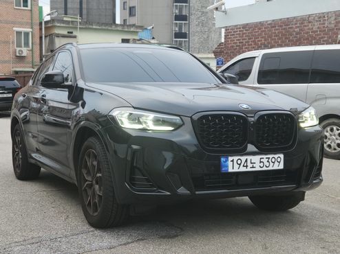 BMW X4 xDrive20i M Sport — пробег 15 000 км — фото 3 из 5