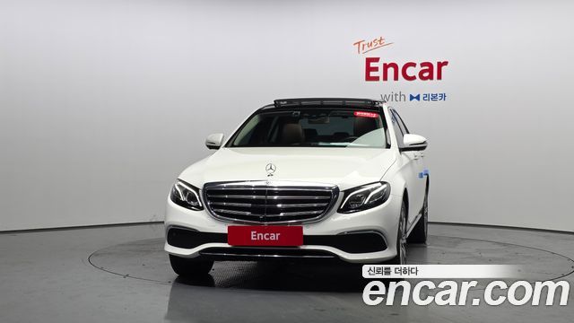 Mercedes-Benz E-Class из Кореи Encar
