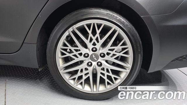 Genesis G70 из Кореи Encar