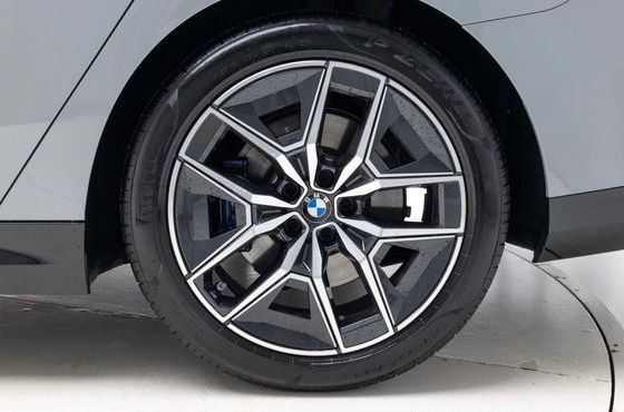 BMW 5-Series 523d M Sport — пробег 11 186 км — фото 5 из 5