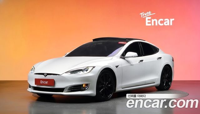 Tesla Model S 90D — пробег 146 459 км — фото 1 из 5