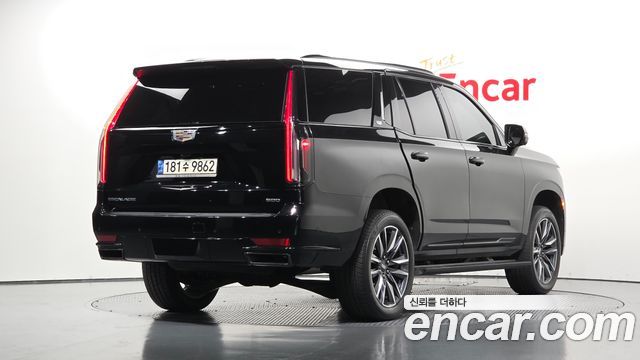 Cadillac Escalade 6.2 Sports Platinum — пробег 89 840 км — фото 2 из 5