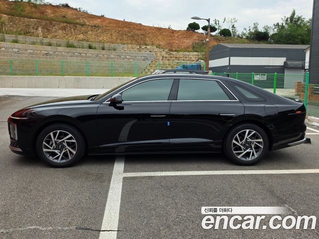 Hyundai Grandeur Exclusive — пробег 3 868 км — фото 2 из 5