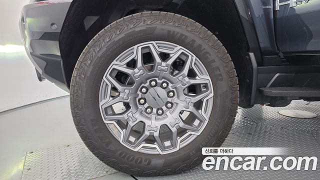 GMC Hummer EV e4WD — пробег 3 177 км — фото 5 из 5