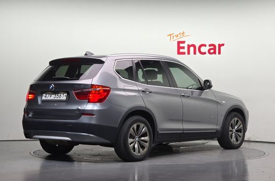 BMW X3 xDrive 20d High — пробег 241 129 км — фото 2 из 5