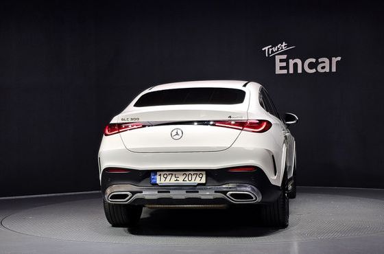 Mercedes-Benz GLC-Class GLC300 4MATIC Coupe — пробег 44 166 км — фото 4 из 5