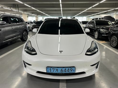 Tesla Model 3 Standard Range Plue RWD — пробег 126 586 км — фото 2 из 5