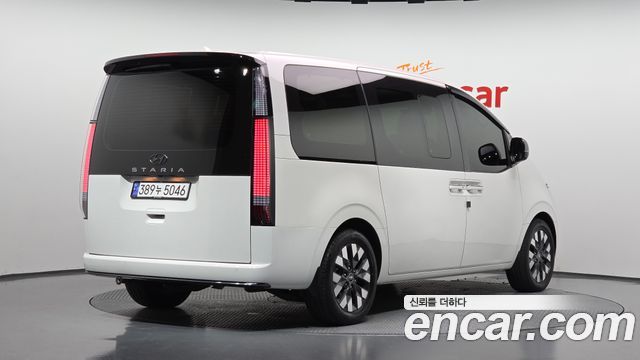 Hyundai Staria из Кореи Encar