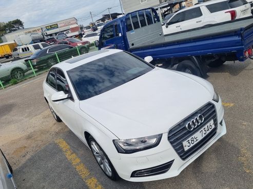 Audi A4 2.0 TDI B8 — пробег 130 000 км — фото 3 из 5