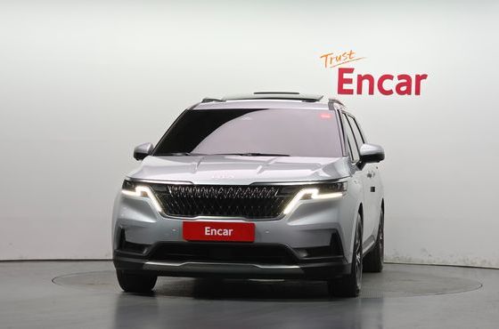 Kia Carnival Gasoline 9-Seater Signature — пробег 32 317 км — фото 3 из 5