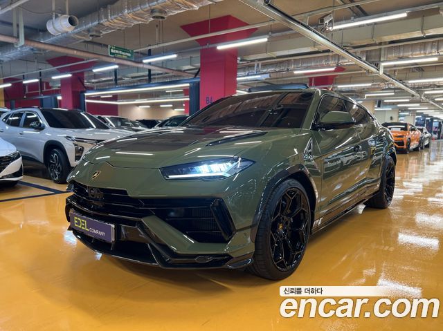Lamborghini Urus 4.0 V8 Performante — пробег 12 000 км — фото 4 из 5