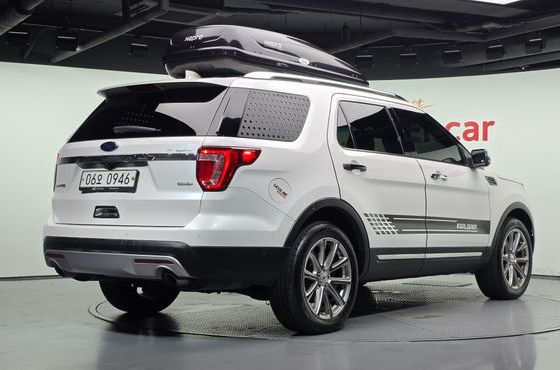 Ford Explorer 2.3 Limited 4WD 5th — пробег 217 677 км — фото 2 из 5